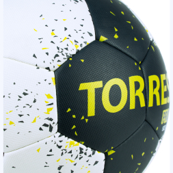 Мяч ганд. TORRES PRO, H32163, р.3, ПУ, 4 подкл. слоя, гибрид. сшивка, черно-бел-желт