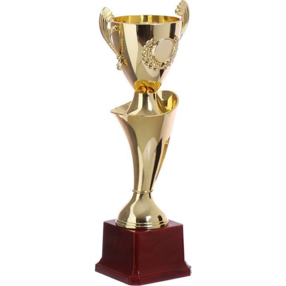 Кубок 097В, зол., подставка пластик, 26 x 10,5 x 7,5 см