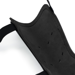 Щитки футбольные TORRES Training FS2306L