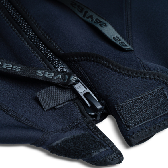 Гидрокостюм для плавания SALVAS Shorty Nemo Adult MS003-48 чёрно-синий