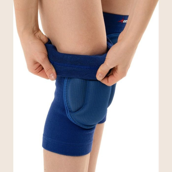 Наколенники волейбольные ONLYTOP, р. М, цвет синий